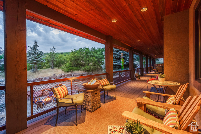Photo 17 for MLS #2096518 at 1800 N Bridge Hollow Dr