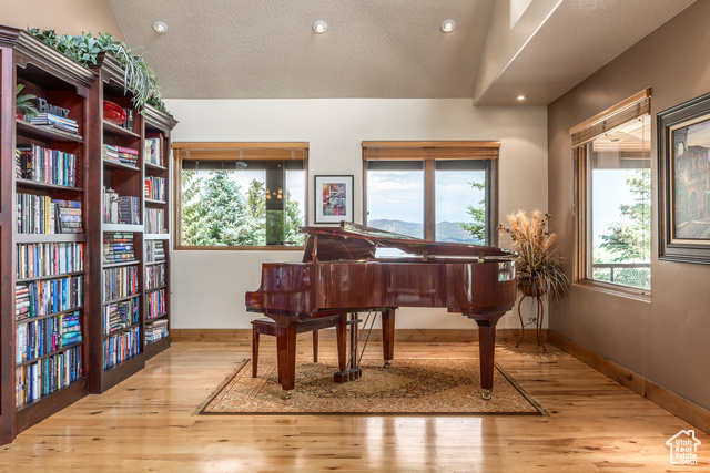 Photo 19 for MLS #2096518 at 1800 N Bridge Hollow Dr