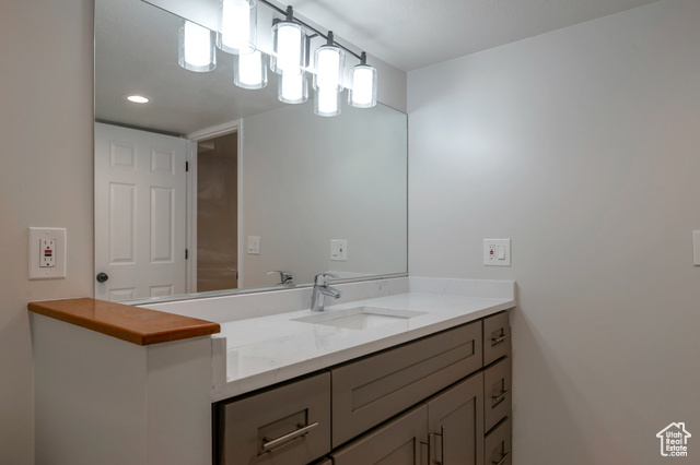 Photo 9 for MLS #2096534 at 8483 S Terrace Dr