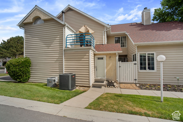 5435 S BREAK WATER DR, Taylorsville UT 84123