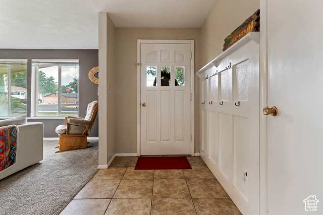Photo 4 for MLS #2096598 at 283 S 400 West