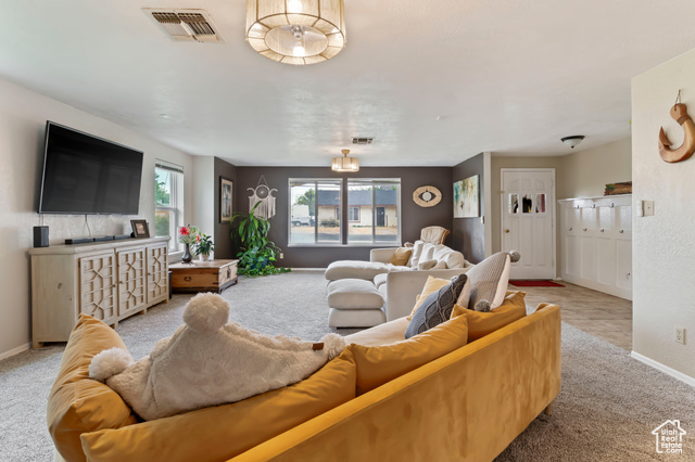Photo 5 for MLS #2096598 at 283 S 400 West