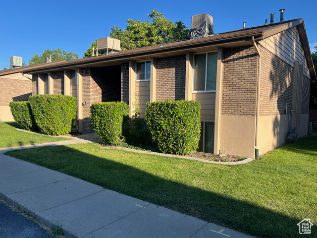 2588 S 900 E ##30, Salt Lake City UT 84105