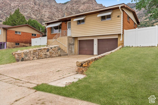 446 ROBINS AVE, Ogden UT 84404