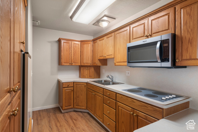 Photo 15 for MLS #2096658 at 192 N Highland Blvd