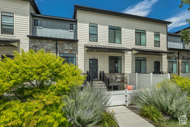 126 E 7085 S, Midvale UT 84047
