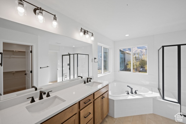 Photo 13 for MLS #2096805 at 3329 S Zigzag Heron Dr #802