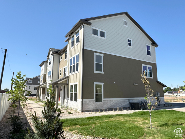 1678 N 1600 W #123, Layton UT 84041
