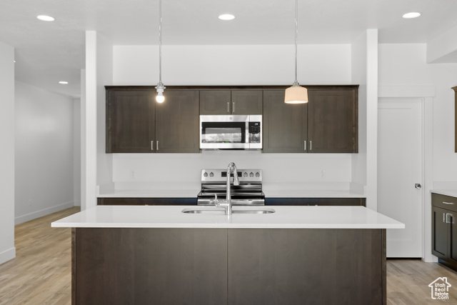 Photo 9 for MLS #2096826 at 1697 W 2770 South #202