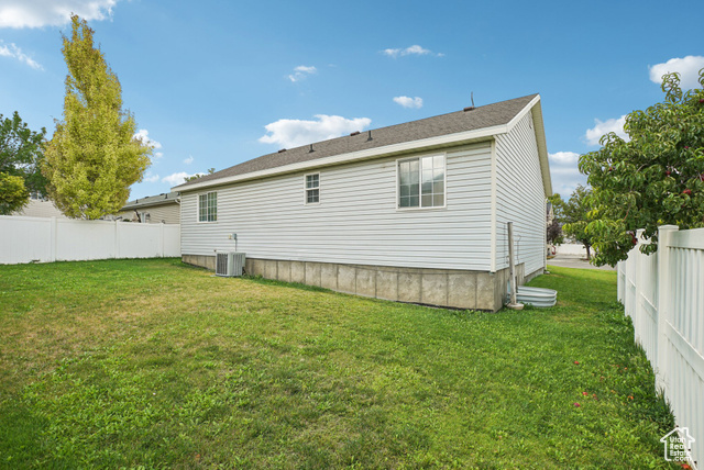 Photo 27 for MLS #2096845 at 1568 Dawson Ln