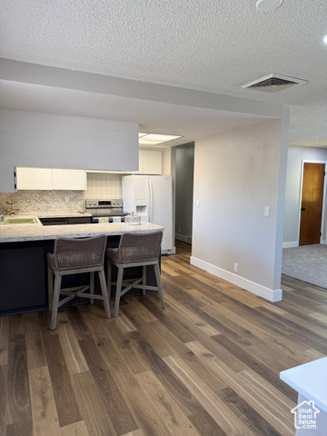 Photo 15 for MLS #2096959 at 548 E 200 North