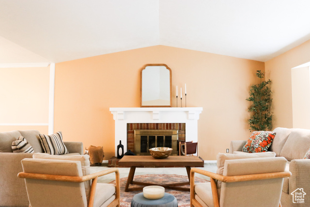 Photo 2 for MLS #2096988 at 1460 E Vintry Cir