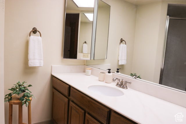 Photo 17 for MLS #2096988 at 1460 E Vintry Cir