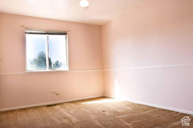Photo 21 for MLS #2096988 at 1460 E Vintry Cir