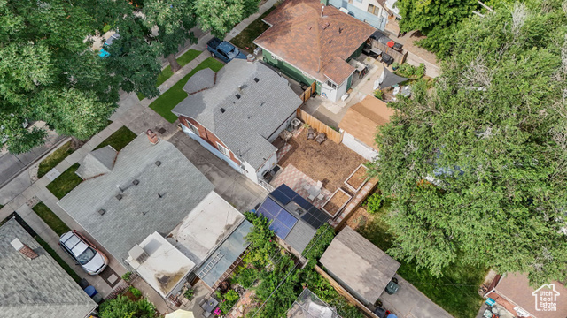Photo 3 for MLS #2097018 at 131 E Yale Ave