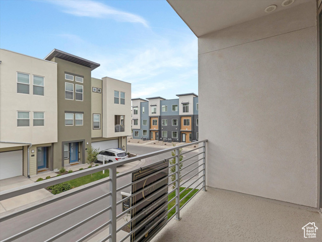 Photo 12 for MLS #2097025 at 597 N Nichole Ln #205