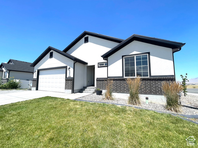 Photo 2 for MLS #2097071 at 228 W 2370 North