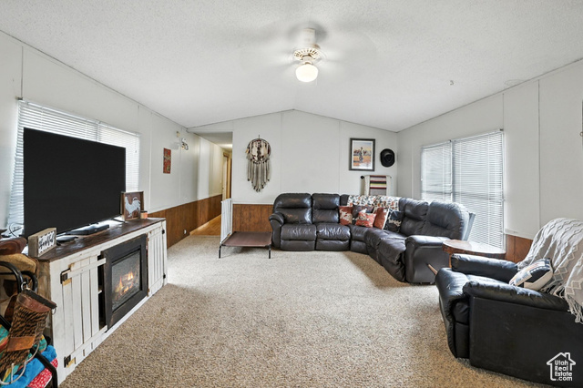 Photo 3 for MLS #2097091 at 900 W Main #18