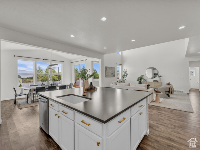 Photo 19 for MLS #2097094 at 13249 S Shearing Cv