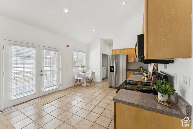 Photo 8 for MLS #2097110 at 2922 S 800 East