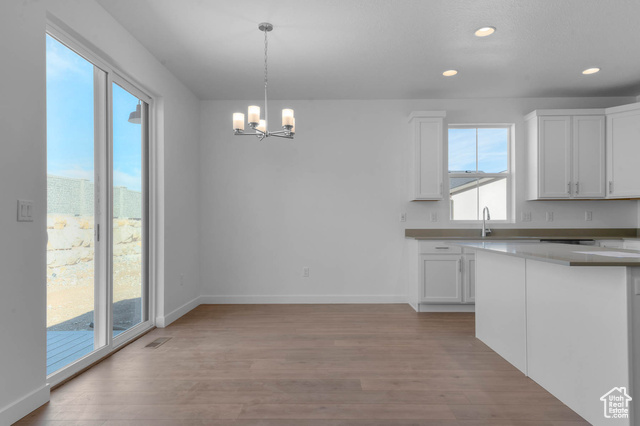 Photo 11 for MLS #2097146 at 926 S Tanner Rd