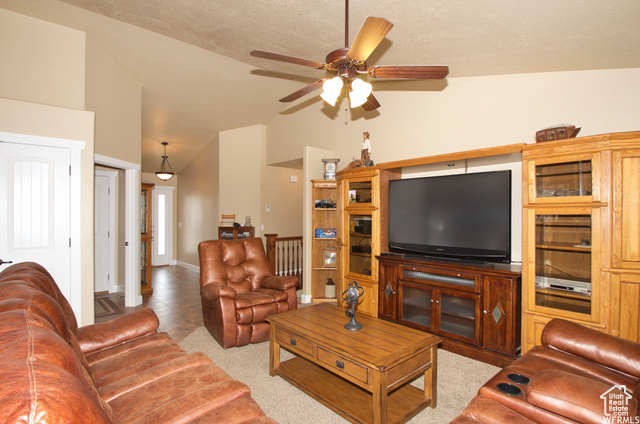 Photo 6 for MLS #2097178 at 3038 N Whispering Meadow Ln