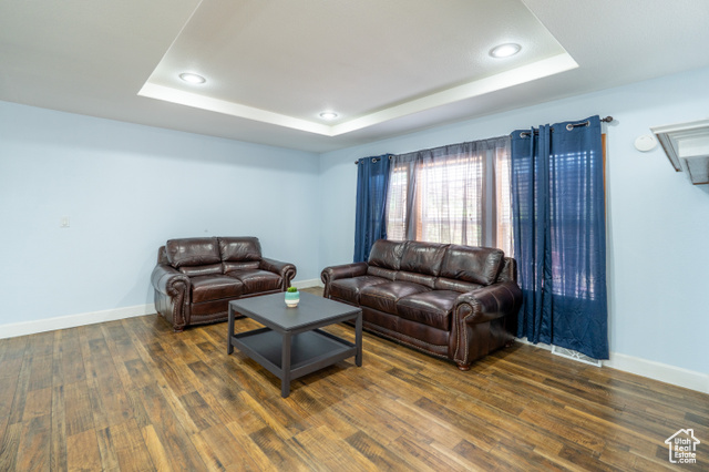Photo 9 for MLS #2097236 at 975 S 400 East