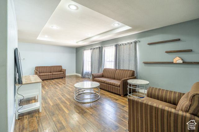Photo 7 for MLS #2097236 at 975 S 400 East