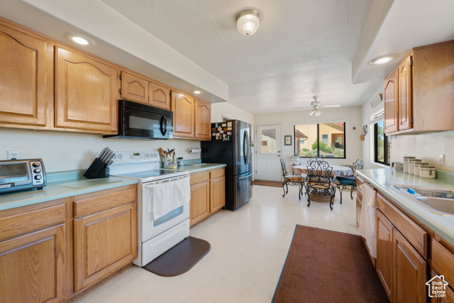 Photo 7 for MLS #2097293 at 1387 N Mount Zion Dr
