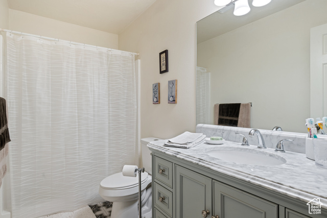 Photo 13 for MLS #2097293 at 1387 N Mount Zion Dr