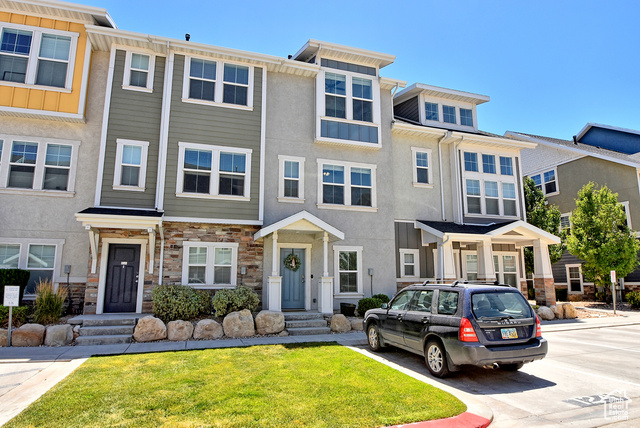 685 E 355 N, Vineyard UT 84059