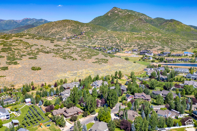 Photo 63 for MLS #2097344 at 1307 N Dutch Highland Dr