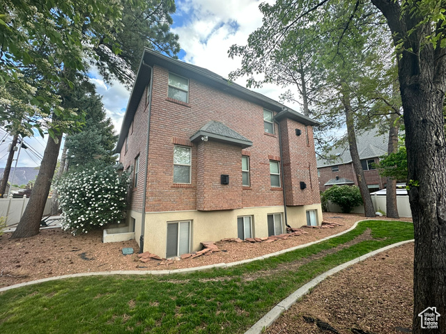 Photo 4 for MLS #2097348 at 2193 E Lambourne Ave #3