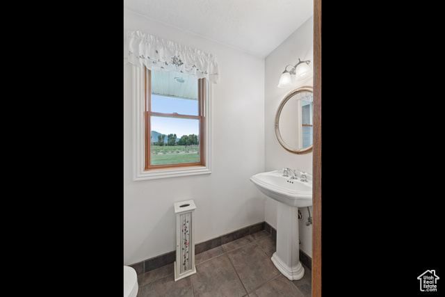 Photo 38 for MLS #2097352 at 3136 W 2400 South