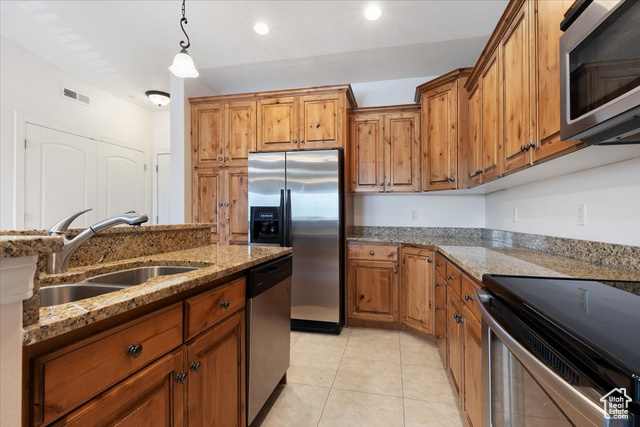 Photo 7 for MLS #2097398 at 983 W 1055 North #816