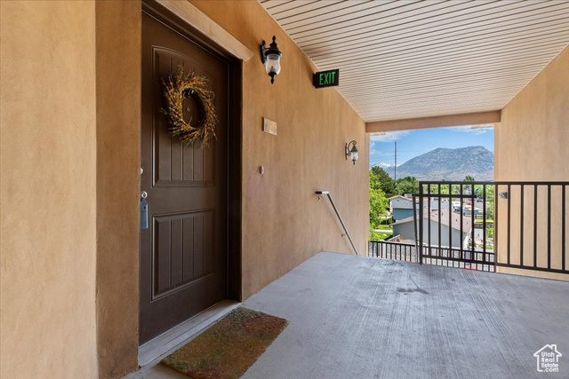 Photo 3 for MLS #2097398 at 983 W 1055 North #816