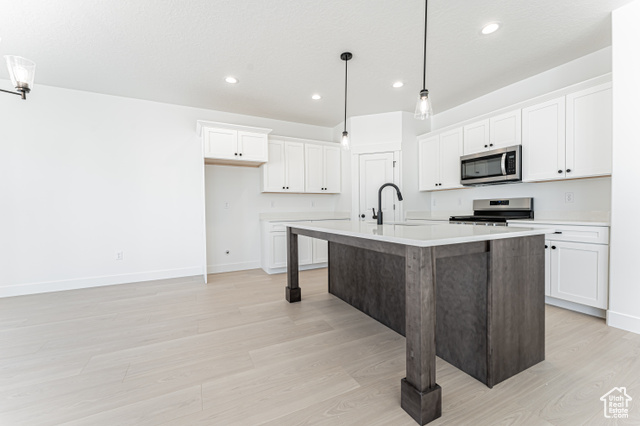 Photo 6 for MLS #2097400 at 1079 N 3620 West #271