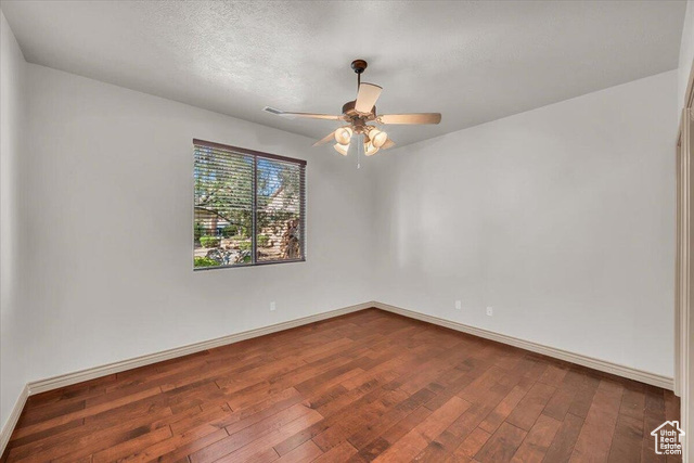 Photo 14 for MLS #2097418 at 1319 W Red Butte Dr