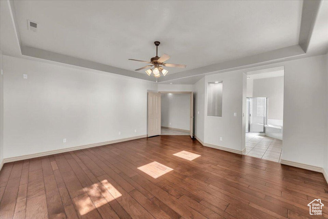 Photo 16 for MLS #2097418 at 1319 W Red Butte Dr