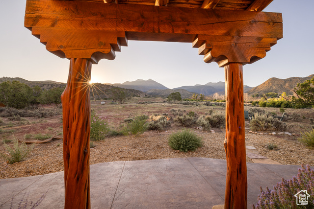 Photo 10 for MLS #2097429 at 70 Desert Solitaire Rd