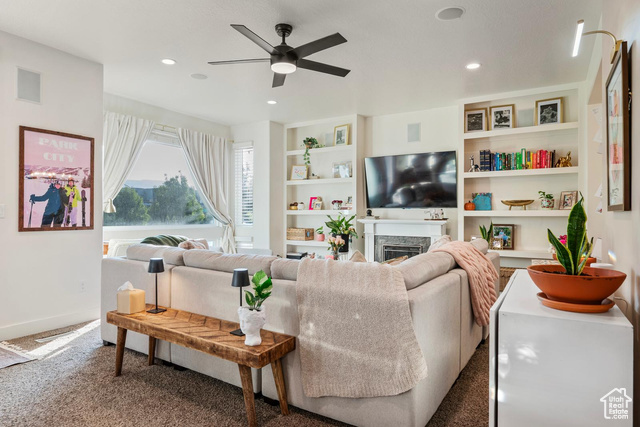 4937 W DAYBREAK PKWY, South Jordan UT 84009