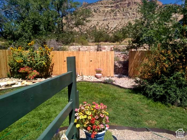 Photo 30 for MLS #2097455 at 429 Edgehill Dr