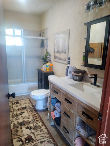 Photo 14 for MLS #2097455 at 429 Edgehill Dr