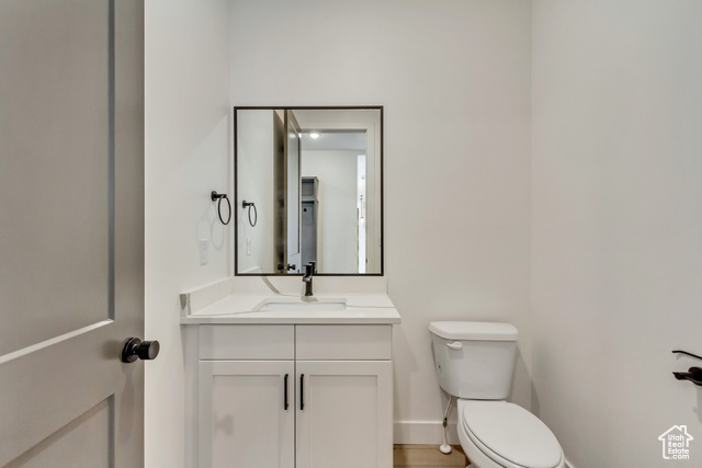 Photo 10 for MLS #2097472 at 1344 N 1525 East #73
