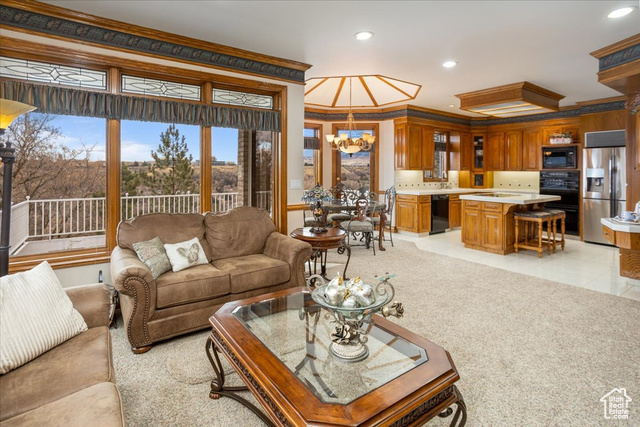 Photo 10 for MLS #2097499 at 27 Canterbury Ln