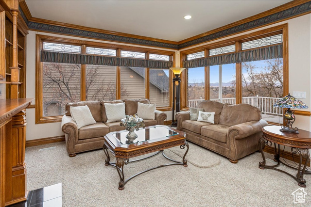 Photo 9 for MLS #2097499 at 27 Canterbury Ln