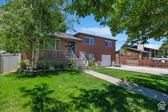 6022 S SANFORD DR, Murray UT 84123