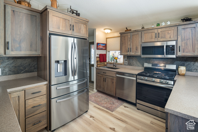 Photo 10 for MLS #2097520 at 460 E Bowen Cir