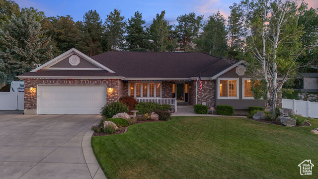 219 DEERHOLLOW CIR, North Salt Lake UT 84054