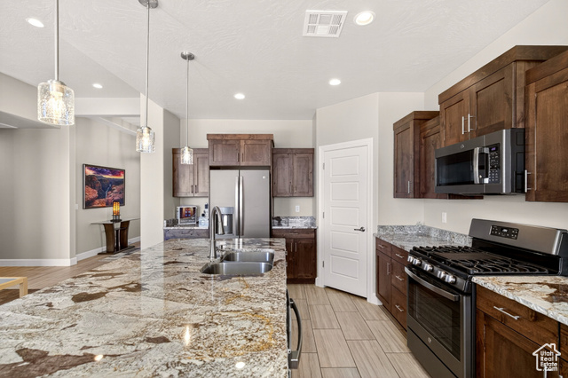 Photo 16 for MLS #2097544 at 1445 W Firepit Knoll Dr
